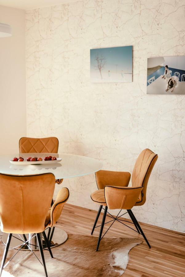 Luxury Apartments Zelny Trh 4 Brno Luaran gambar