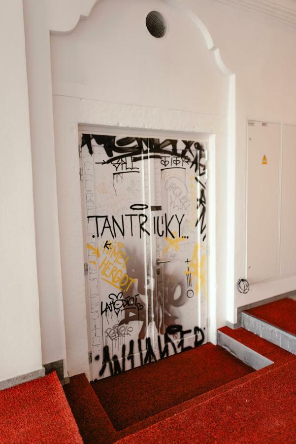 Luxury Apartments Zelny Trh 4 Brno Luaran gambar
